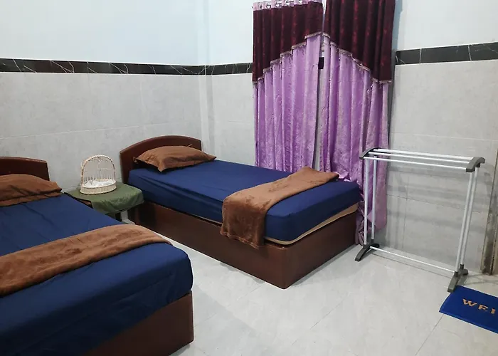 Ayunda & Hotel *