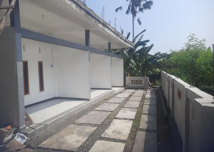 Hotel Ayunda & Airsatang