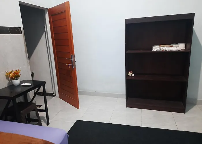 Hotel Ayunda & Airsatang