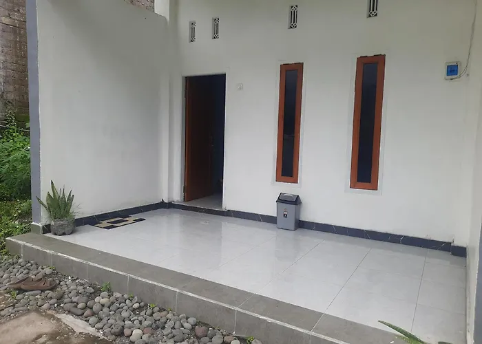 Hotel Ayunda &